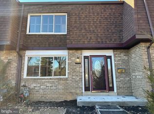 202 W Deer Park Rd #27-H, Gaithersburg, MD 20877