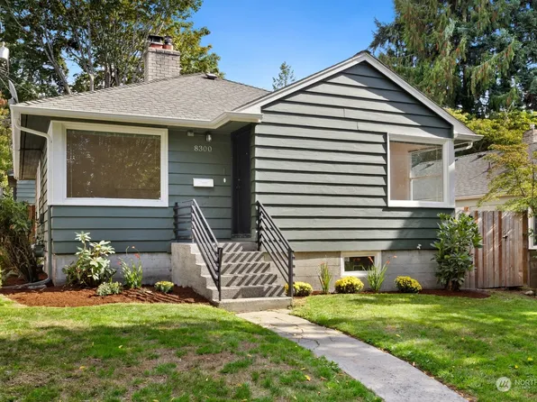 8300 35th Avenue SW, Seattle, WA 98126