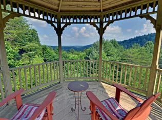 451 Hells Hollow Ln, Blue Ridge, GA 30513