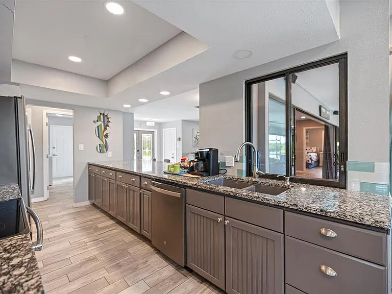 3336 Tripoli Blvd — Photo 4