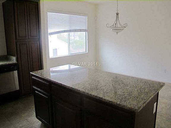 4th image of 1736 Crystal Ann Ave #1736