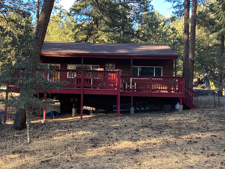 28 Normandy Rd — Photo 2