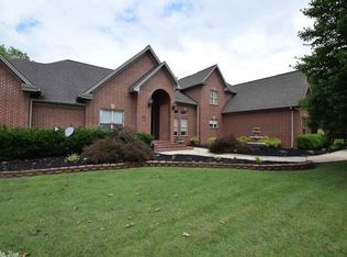 107 Circle M Rd, Searcy, AR 72143