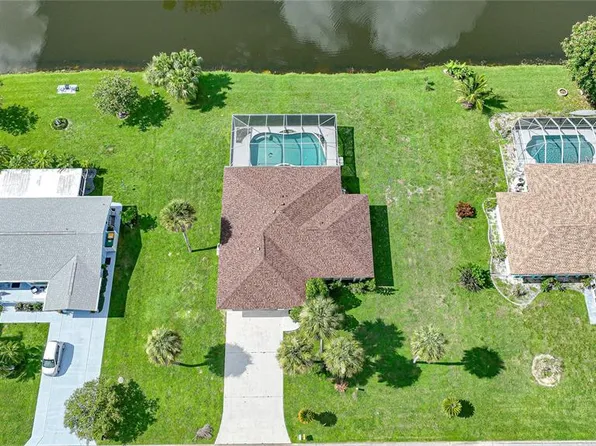 264 Annapolis Ln, Rotonda West, FL 33947