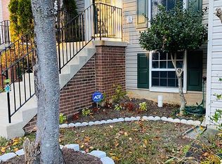 2002 Stargrass Ct, Woodbridge, VA 22192