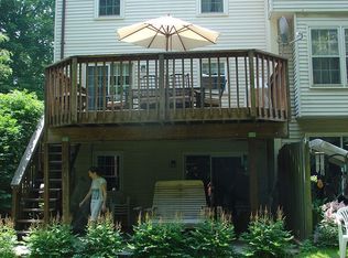 7960 Pebble Brook Ct, Springfield, VA 22153