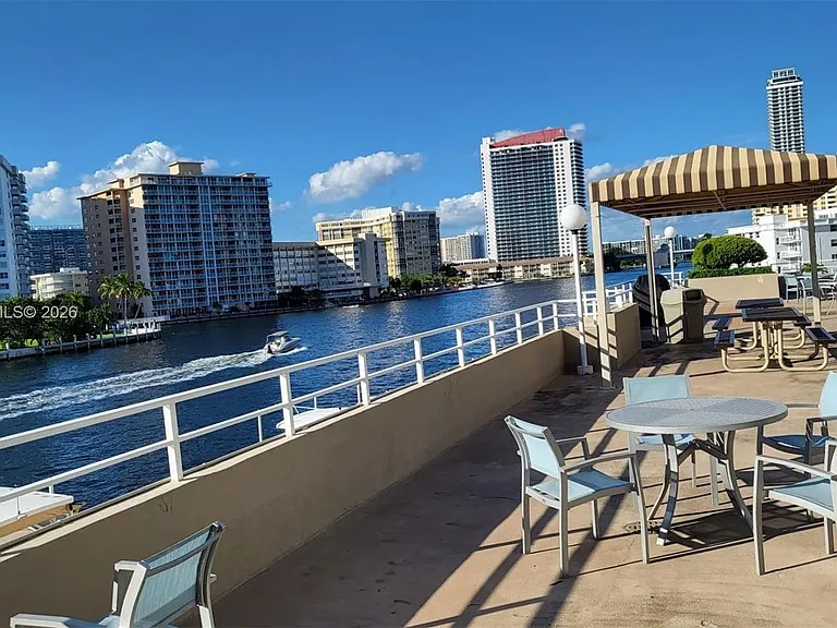 1985 S Ocean Dr #3A — Photo 25