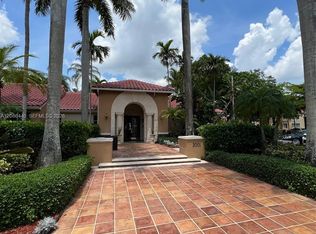 2051 Renaissance Blvd APT 306, Hollywood, FL 33025