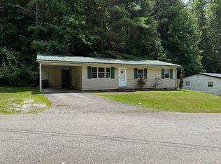 216 McClure Cir, Morehead, KY 40351