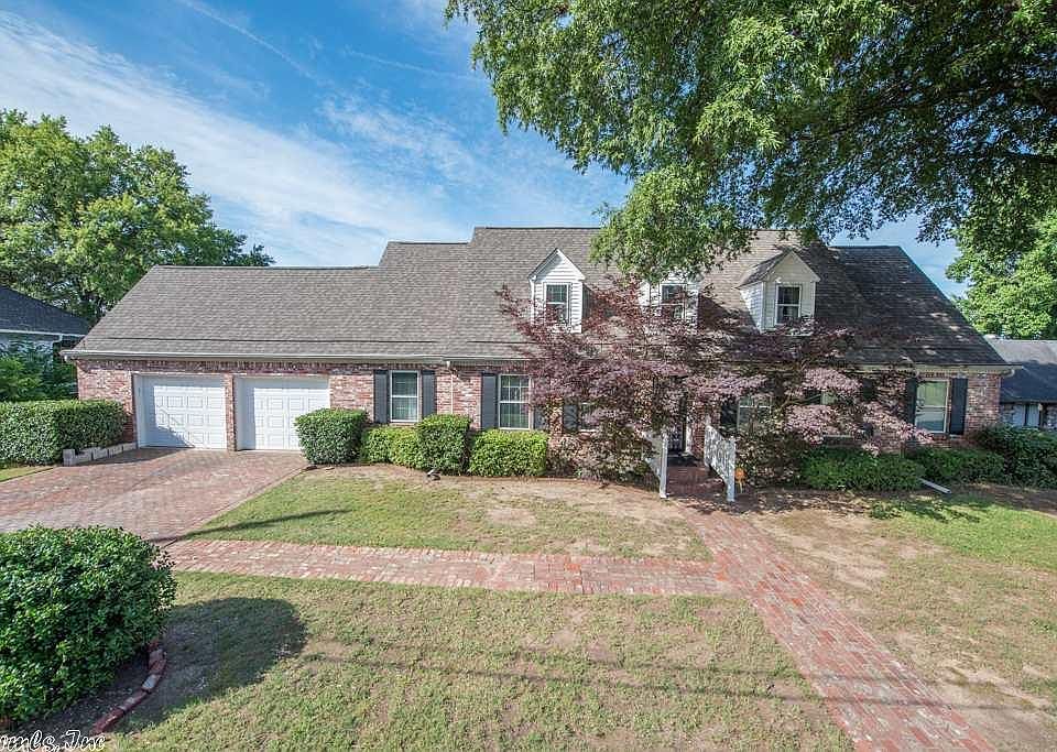 1st image of 908 Cherry Hill Dr