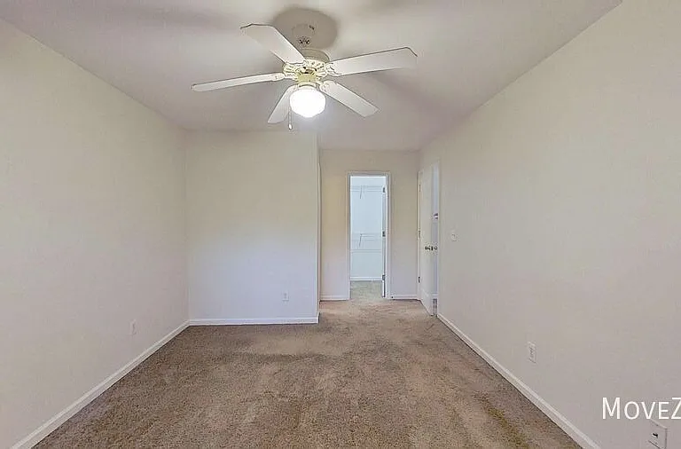305 Saint Rosea Dr — Photo 18