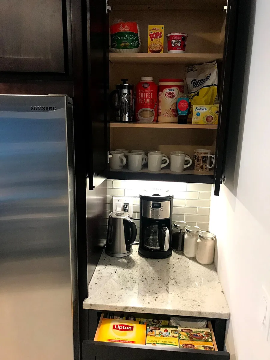 Fully Equipped Kitchen - 7 Summit Ave #ID1511377P