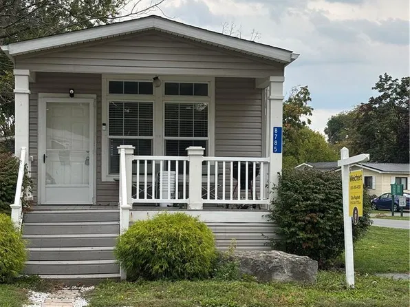 8785 Breinig Run Cir, Breinigsville, PA 18031