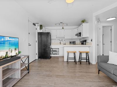 1432 Keeaumoku St APT 201, Honolulu, HI, 96822