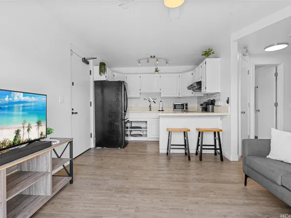 1432 Keeaumoku St APT 201, Honolulu, HI 96822