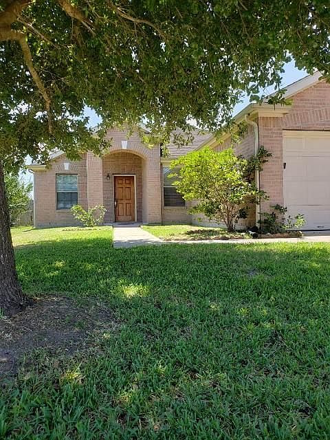 1st image of 15403 Dillon Hill Cir
