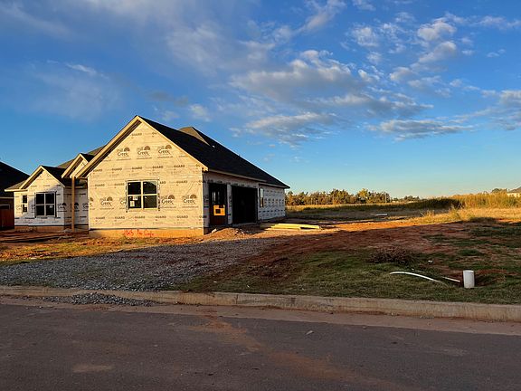 5th image of 2825 Bens Cir