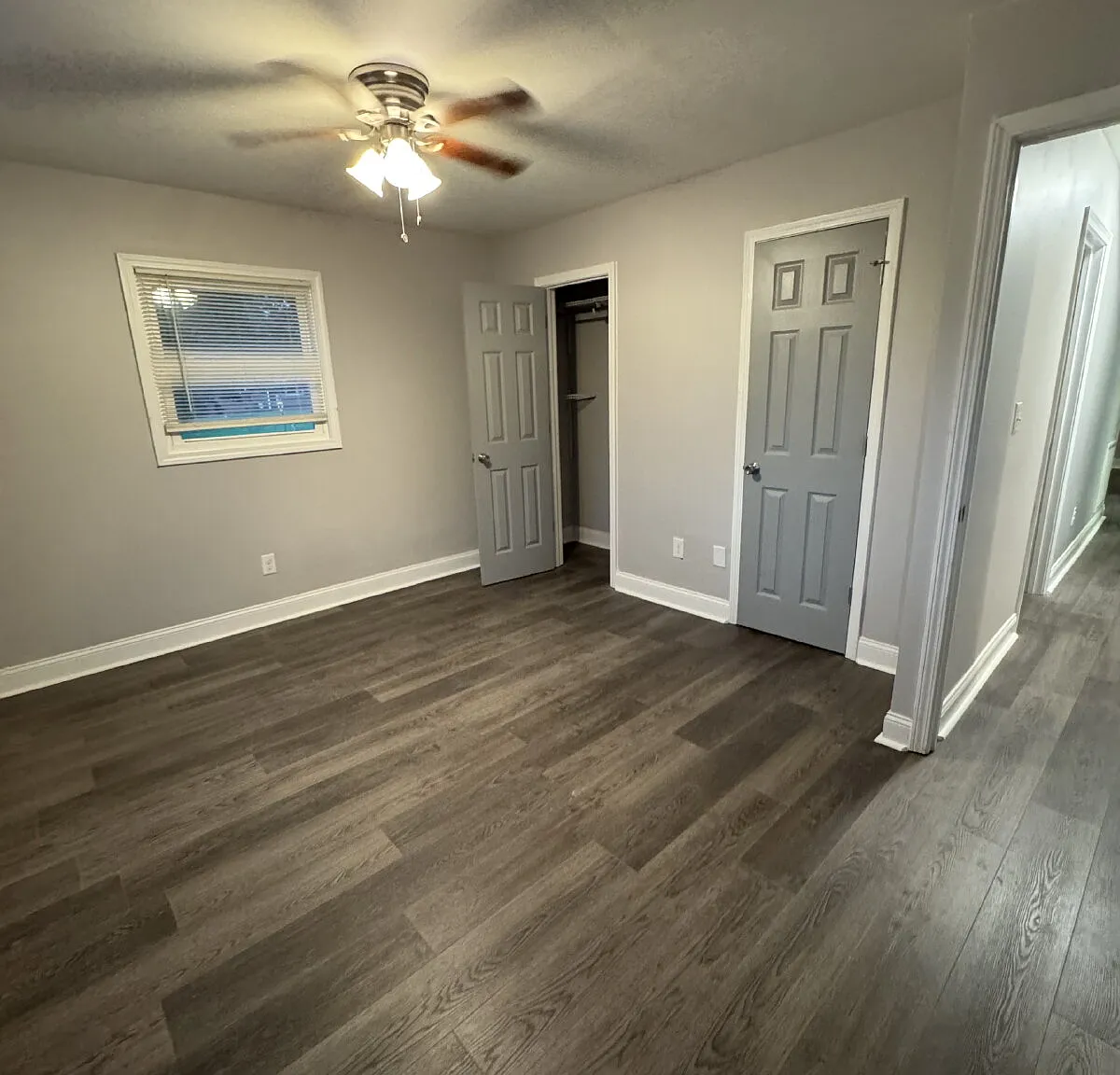 3 bed, 2.0 bath, 1000 sqft, $1,600 — Photo 3