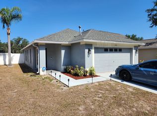 322 Summer Sails Dr, Valrico, FL 33594