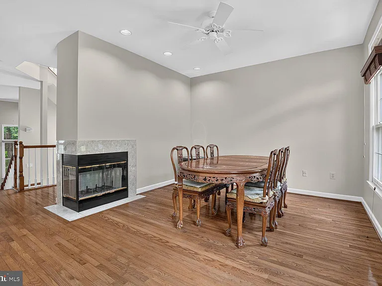 11432 Cedar Ridge Dr — Photo 17