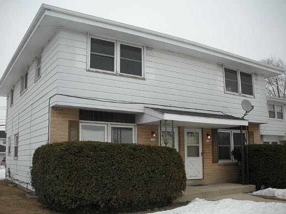2nd image of 7228 W Mill Rd #7230