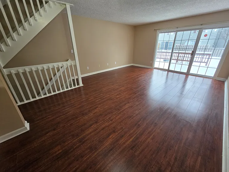 2102 Coleman Dr — Photo 8