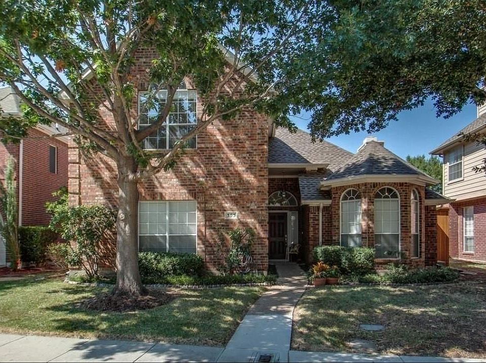 1st image of 305 Riverwalk Ln