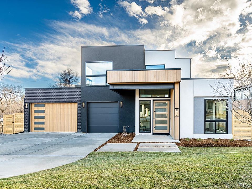 1st image of 2126 Vine Avenue