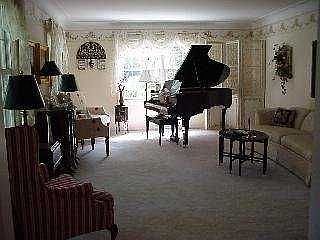 2nd image of 4862 Springbrook Dr