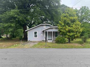 2211 W Saracen St, Pine Bluff, AR 71601