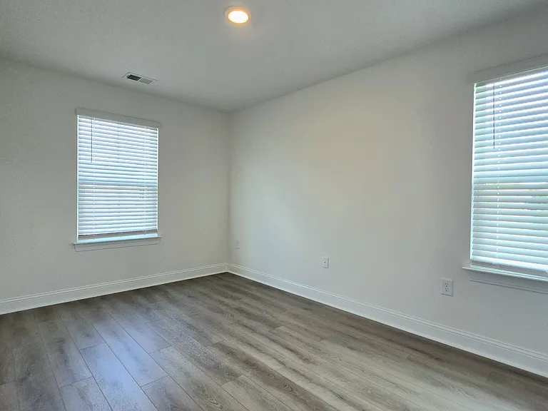 670 Bolder Way — Photo 19
