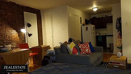 Rented by ZealEstate Group Inc