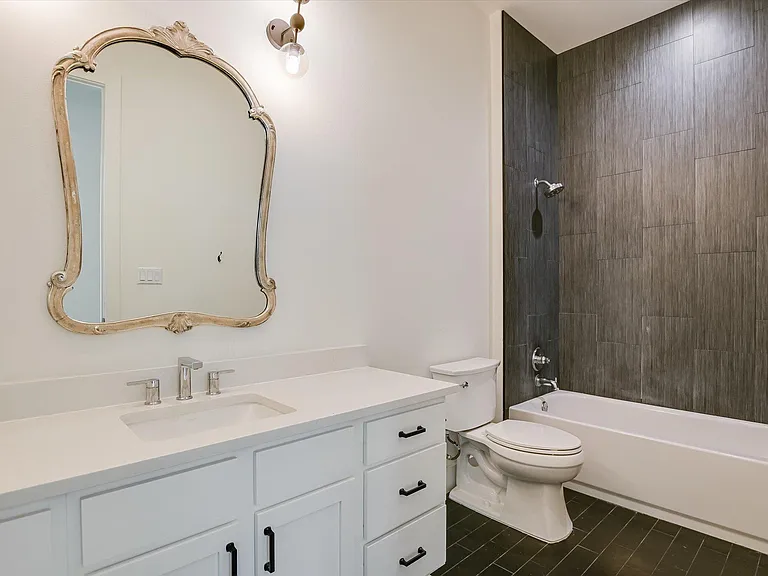 935 Wesley Ridge Dr — Photo 32