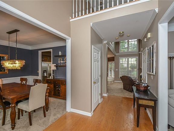 3rd image of 1371 McKendree Park Ct