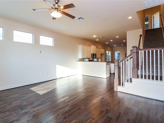 4th image of 12119 Cottage Promenade Ct