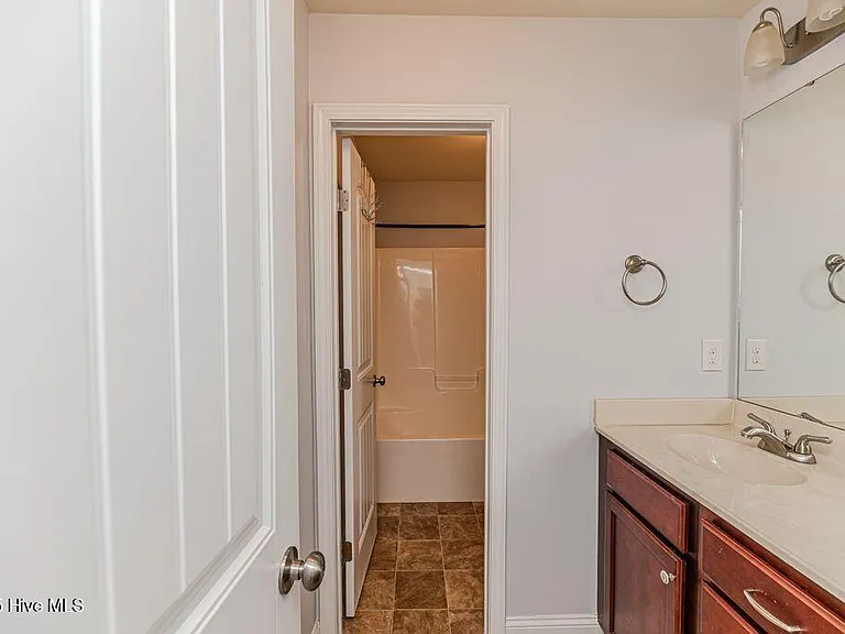 457 N Prince Henry Way — Photo 40