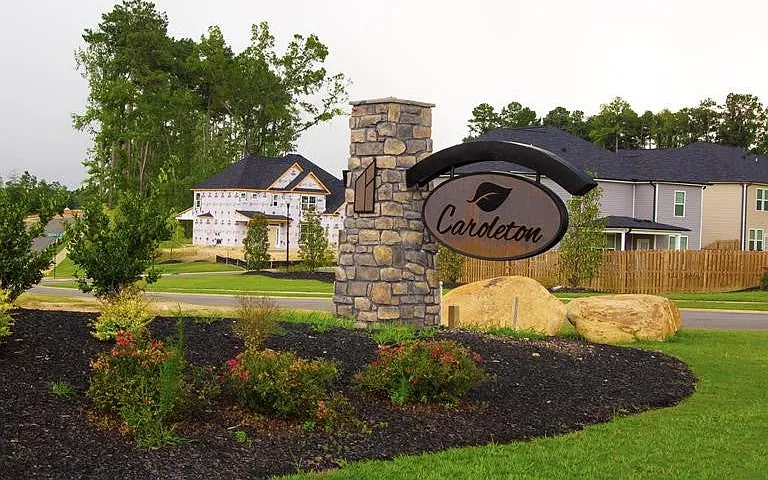 453 Arrowwood Dr — Photo 36