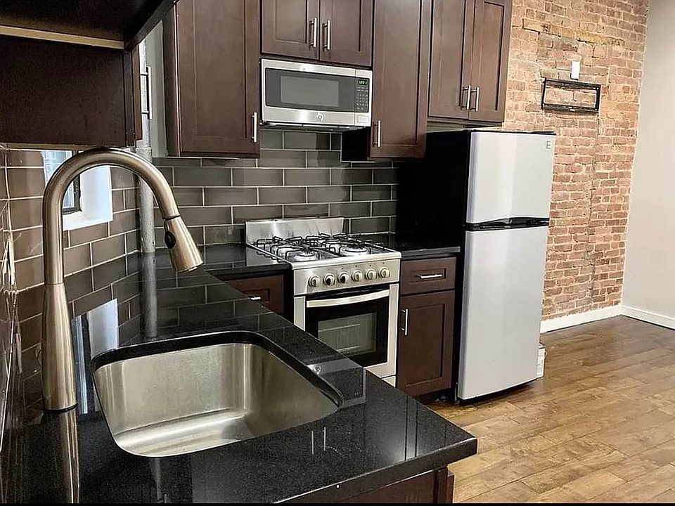 1st image of 276 W 117th St APT 4A