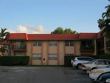 1st image of 10411 SW 108th Ave #152