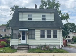 758 Boston St, Lynn, MA 01905