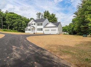 18 Turnpike Rd, Ashburnham, MA 01430