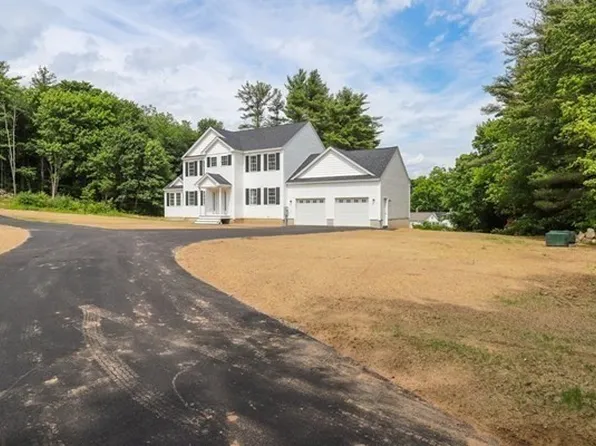 18 Turnpike Rd, Ashburnham, MA 01430