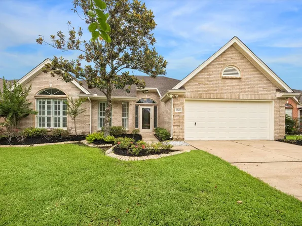 3827 E Peach Hollow Cir, Pearland, TX 77584