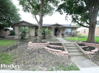 2912 Yorktown Rd, Mesquite, TX 75149