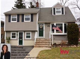 687 Lancaster Rd, Ridgefield, NJ 07657