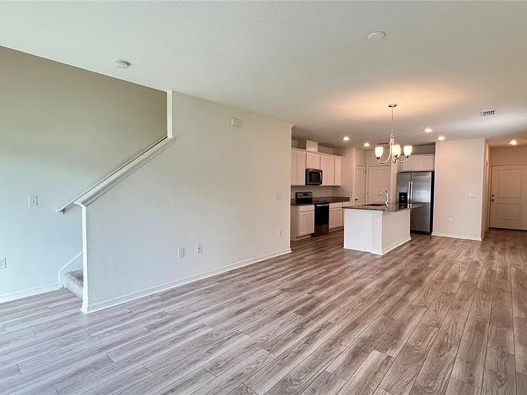 1340 Mirabella Cir — Photo 12