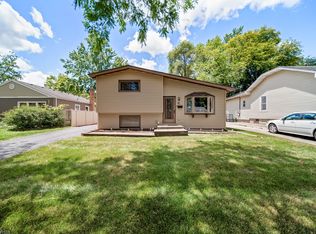 44 N Addison Rd, Villa Park, IL 60181