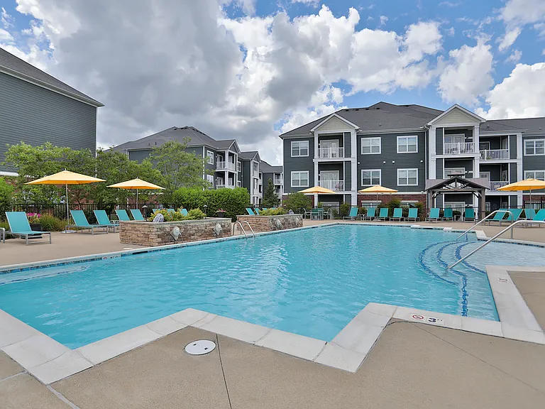 Kendal On Taylorsville — Photo 23