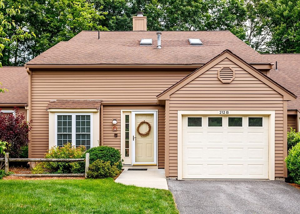 1st image of 212 Ridgefield Cir #212B