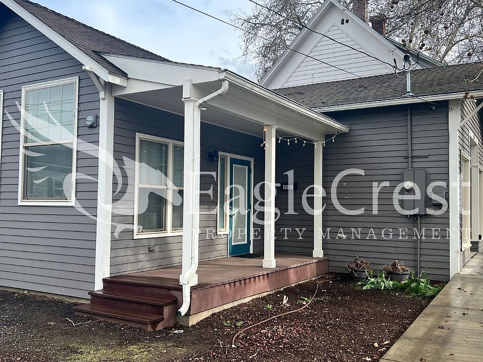 1st image of 213 S 4th Ave